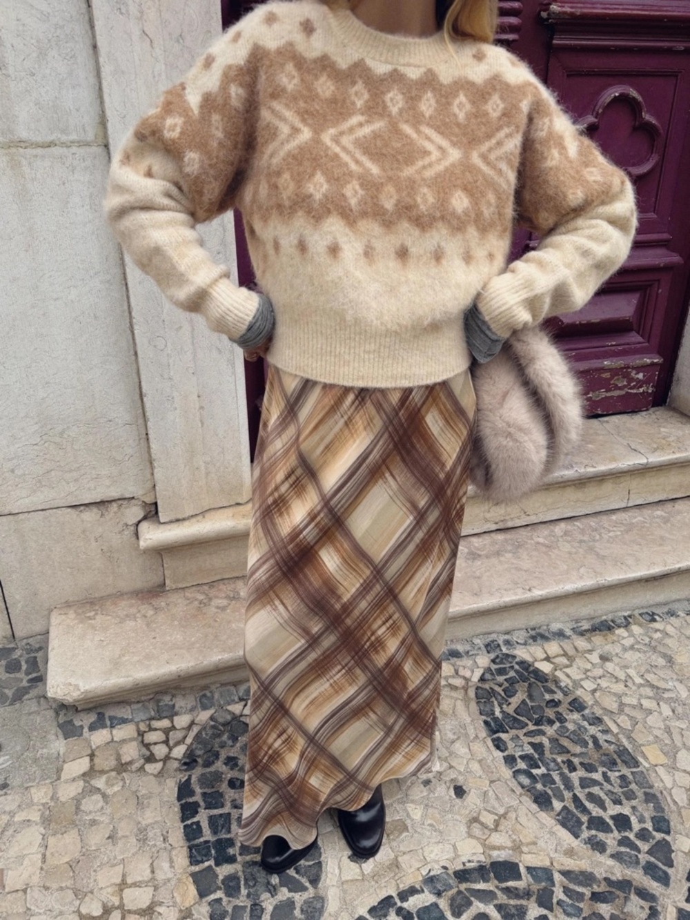 Zara Cream & Brown Patterned Fuzzy Sweater